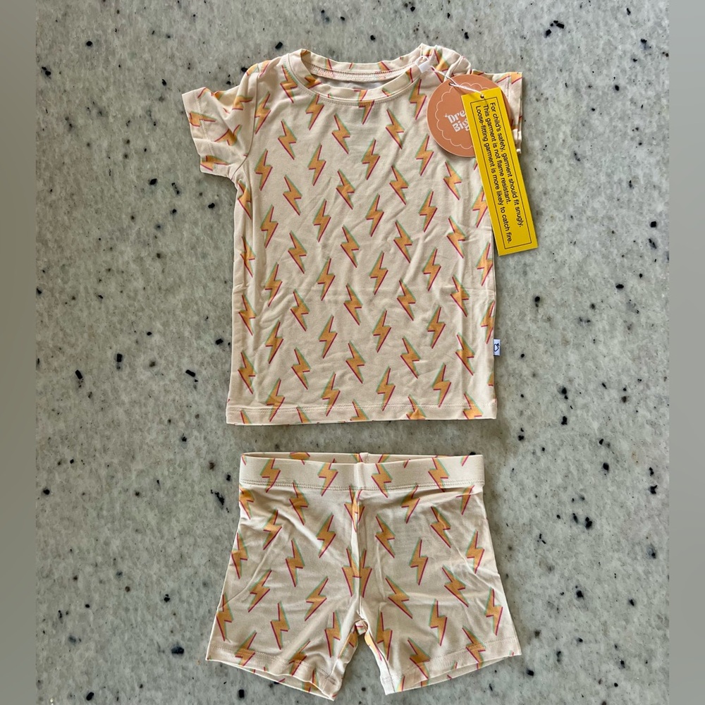 Girl bamboo short set